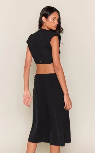 Black Haut Cintré Ajusté À Manches Courtes Froncées Et Drapé | Taille 42 - PrettyLittleThing - Modalova