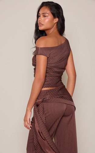 Brown Haut Asymétrique Ajusté À Rayures Une Manche | Taille 42 - PrettyLittleThing - Modalova