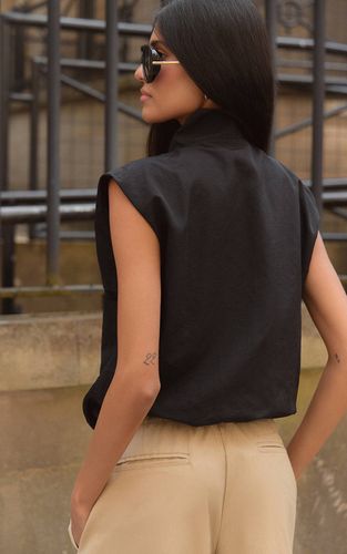 Black Haut Utilitaire Sans Manches Tissé | Taille 42 - PrettyLittleThing - Modalova