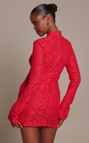 Red Robe Courte En Dentelle À Manches Longues Et Découpe Goutte D'eau | Taille 32 - PrettyLittleThing - Modalova