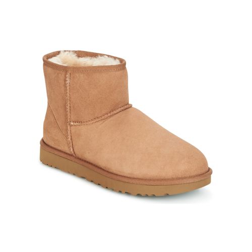 Boots UGG CLASSIC MINI II - UGG - Modalova