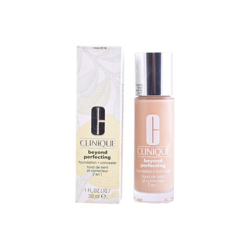Fonds de teint & Bases Beyond Perfecting Foundation + Concealer 1-linen - Clinique - Modalova