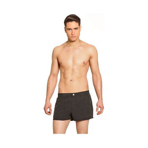 Maillots de bain Short de bain Essential Noir F52T7B - Guess - Modalova
