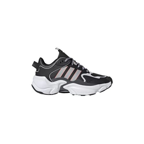 Baskets basses MAGMUR RUNNER - adidas - Modalova