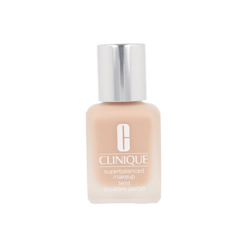 Fonds de teint & Bases Fluide Superéquilibré 07-neutre - Clinique - Modalova