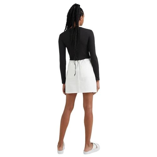 T-shirt T Shirt Court Ref 57384 BDS Noir - Tommy Jeans - Modalova