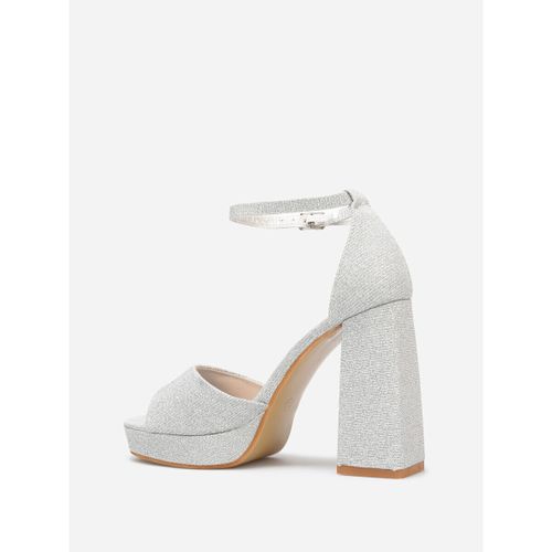 Sandales Sandales, nu-pieds - Argenté - La Modeuse - Modalova