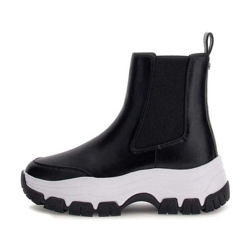 Baskets basses besona active lady trainers - Guess - Modalova