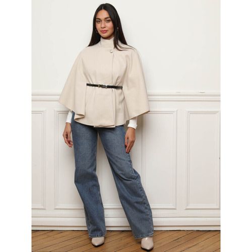 Ponchos / Capes de pluie Vestes - Beige - La Modeuse - Modalova