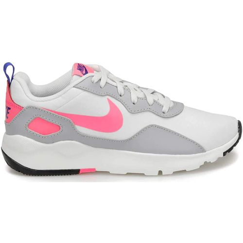Baskets Nike 882267 - Nike - Modalova