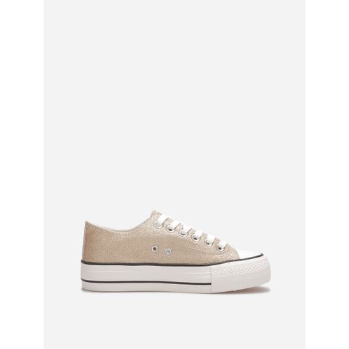 Baskets basses Baskets, slip-on - Doré - La Modeuse - Modalova