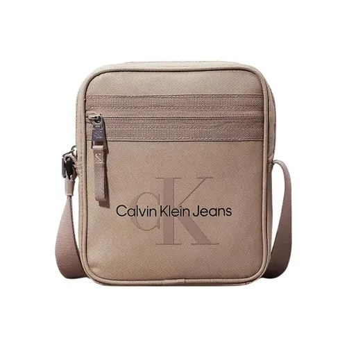Pochette Sacoche bandouliere Ref 63216 m - Calvin Klein Jeans - Modalova