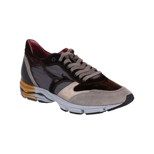 Baskets basses Mizuno Wave Sirius - Mizuno - Modalova