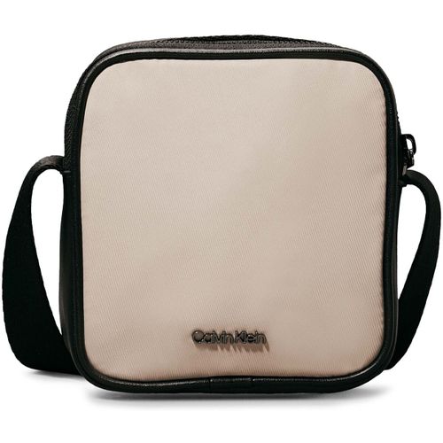 Sac Ck Est. Nylon Cube Reporter - Calvin Klein Jeans - Modalova
