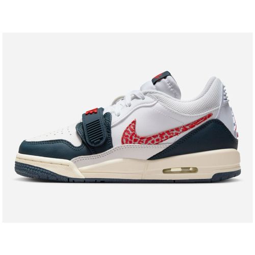 Baskets basses AIR JORDAN LEGACY LOW BLANC BLEU - Nike - Modalova