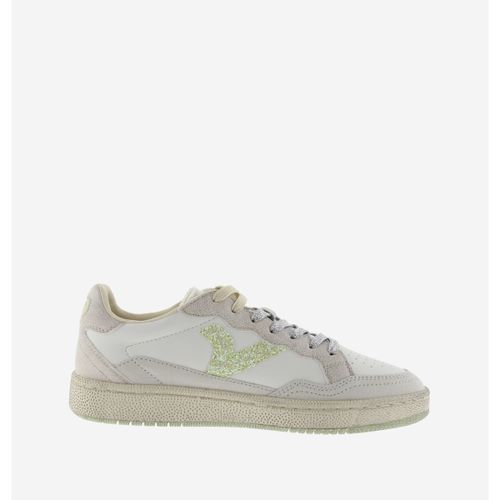 Baskets basses 1985 BASKET SMASH CUIR MÉTAL PAILLETTES 8806108 - Victoria - Modalova
