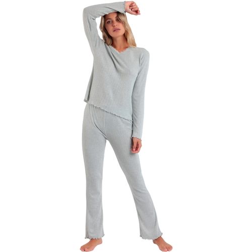 Pyjamas / Chemises de nuit Pyjama pantalon top manches longues Soft Canale - Admas - Modalova
