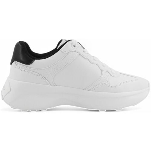 Baskets FLPLUCELE12-PE25-WHITE - Guess - Modalova