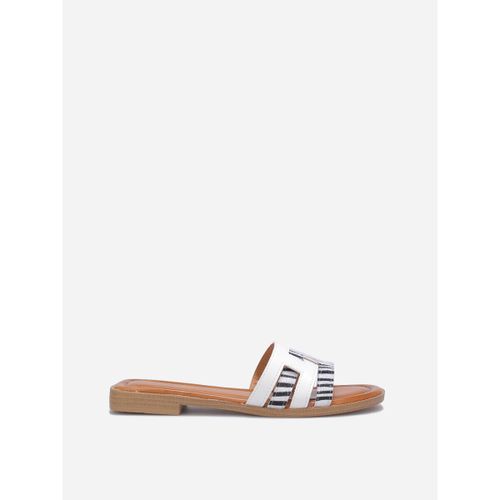 Claquettes Tongs, mules - Blanc - La Modeuse - Modalova