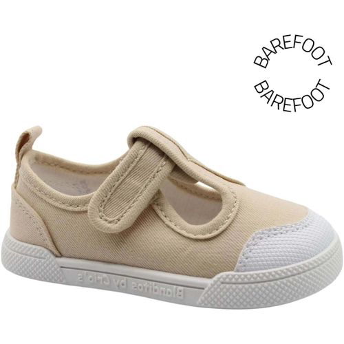 Chaussures 1er pas Baskets en toile Barefoot Guinda Beige - Blanditos - Modalova
