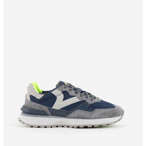 Baskets basses 1985 BASKET RUSH DAIM 8807108 - Victoria - Modalova