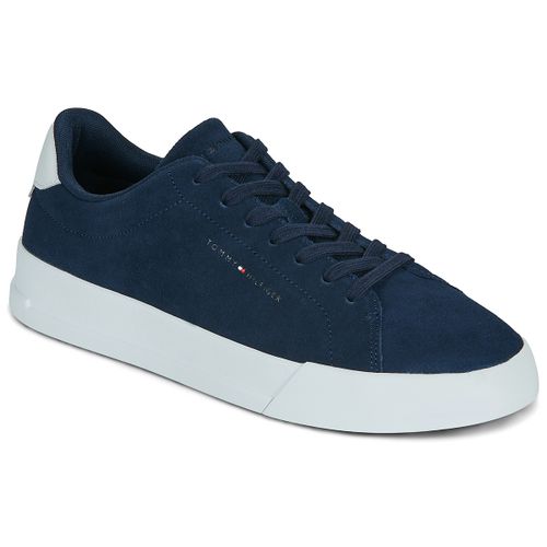 Baskets basses TH COURT CORE SUEDE - Tommy Hilfiger - Modalova