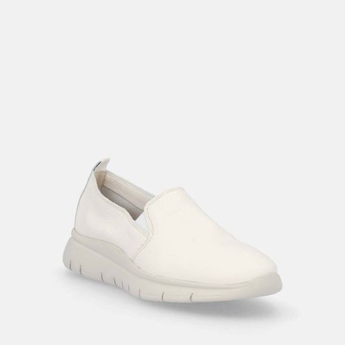 Slip ons Frau - Frau - Modalova