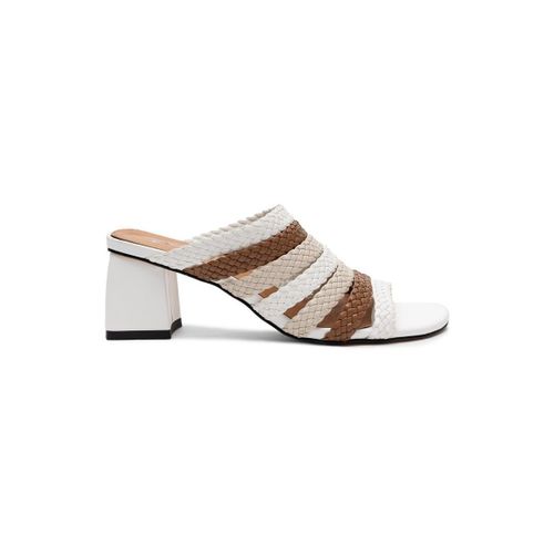 Sandales à talon K752611001 - Maciejka - Modalova