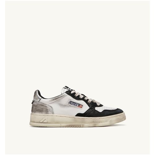 Baskets basses Baskets / Sneakers-AVLWMS11 - Autry - Modalova