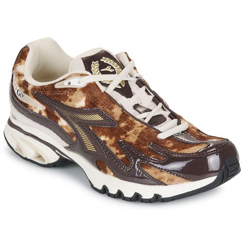 Baskets basses MYTHOS PROPULSION 280 SHADE - Diadora - Modalova