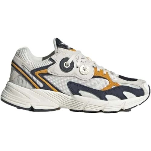 Baskets basses adidas HQ8865 - adidas - Modalova