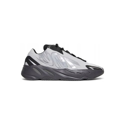 Baskets basses Yeezy Boost 700 MNVN - adidas - Modalova