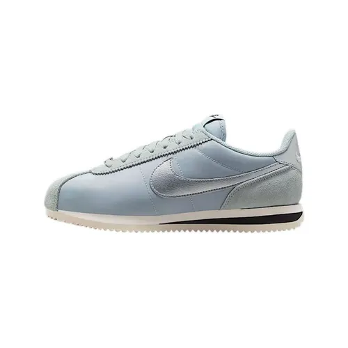 Baskets Baskets Cortez Textile textile innovant - Nike - Modalova