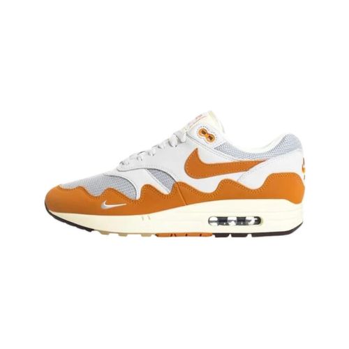 Baskets basses Baskets Air Max 1 Patta Monarch daim orange - Nike - Modalova