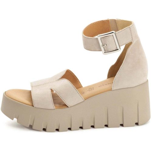 Sandales Women's Beige Sandals - Tamaris - Modalova