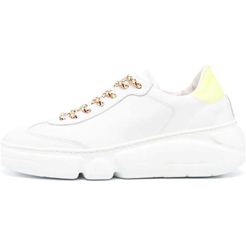 Baskets basses Emilie Women's White Wedge Athletic Sneakers - Agl - Modalova