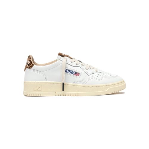 Baskets basses Medalist Low Leather W - White/Leopard - Autry - Modalova
