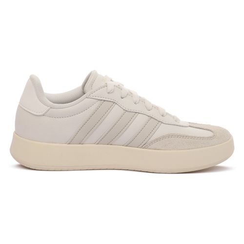 Baskets adidas BARREDA - adidas - Modalova