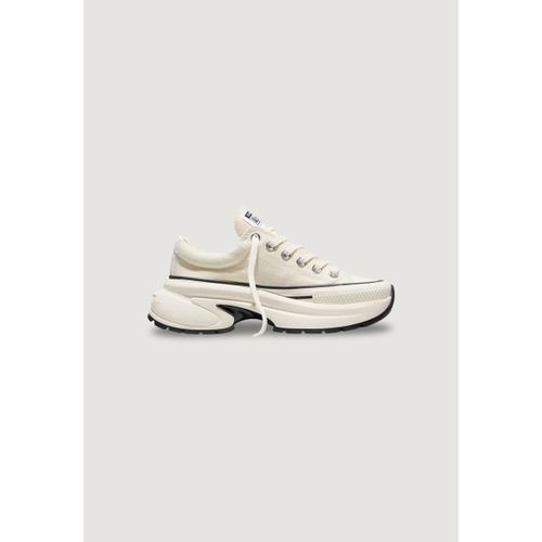 Baskets basses RUN STAR CRUSH OX EGRET/EGRET/BLACK A19266C - Converse - Modalova
