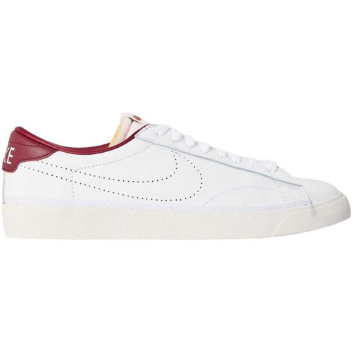 Baskets basses Nike Classics - Nike - Modalova