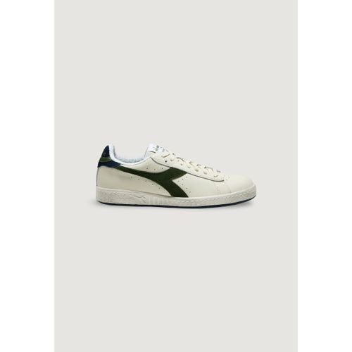 Baskets GAME LOW SUEDE TOWEL 501.184.100 - Diadora - Modalova