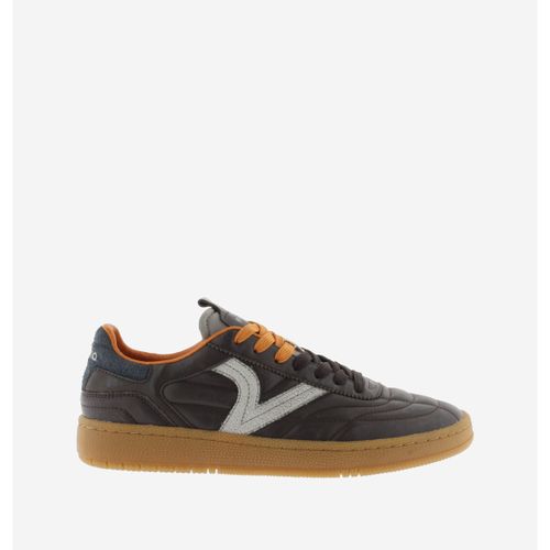 Baskets basses 1985 BASKET SMASH CUIR EFFET LAVÉ 8806125 - Victoria - Modalova