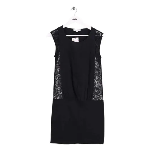 Robe courte Sandro Robe noire - Sandro - Modalova