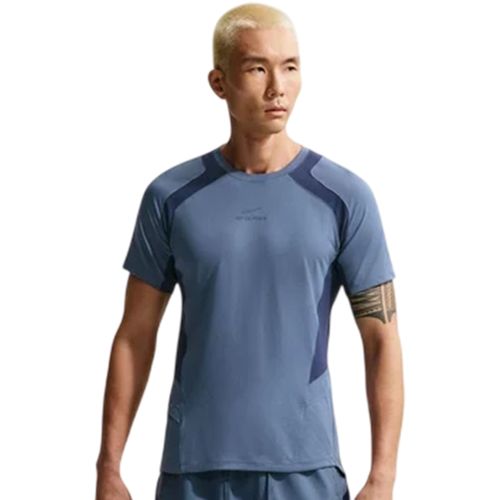 T-shirt Nike GT63527 - Nike - Modalova