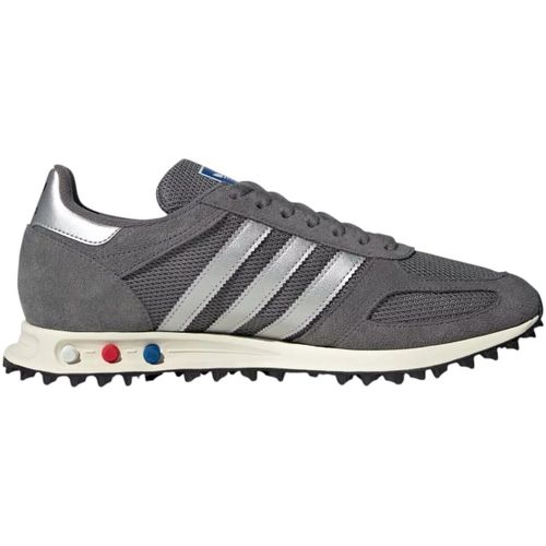 Baskets adidas KJ4380 - adidas - Modalova