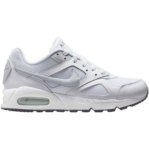 Baskets Nike Air Max Ivo - Nike - Modalova