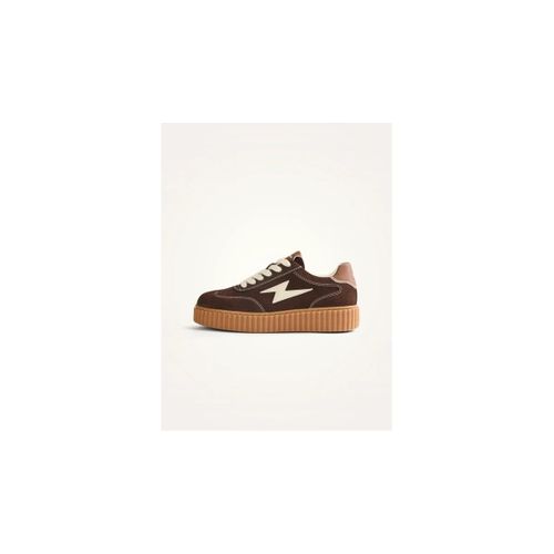 Baskets Maggie Emblem Lace Chocolat - Vanessa Wu - Modalova