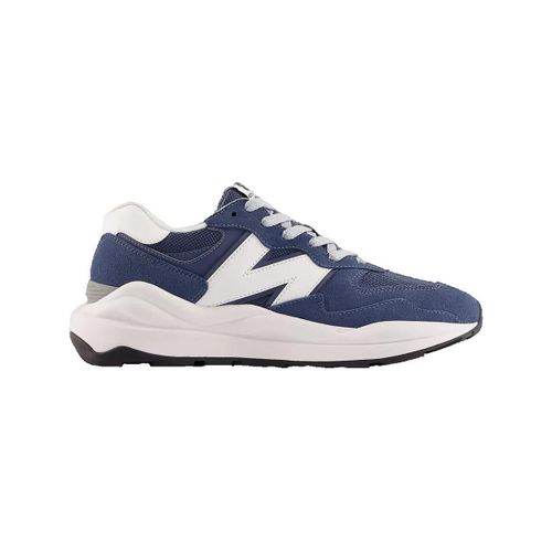 Baskets Baskets 5740 daim - New Balance - Modalova