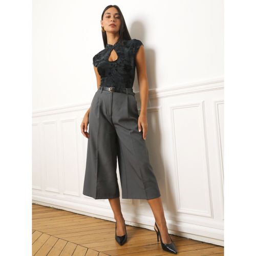 Pantalon Shorts - Gris - La Modeuse - Modalova
