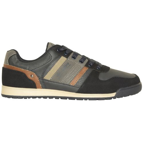 Baskets Paire de Chaussure type sneakers modèle Slade - Umbro - Modalova